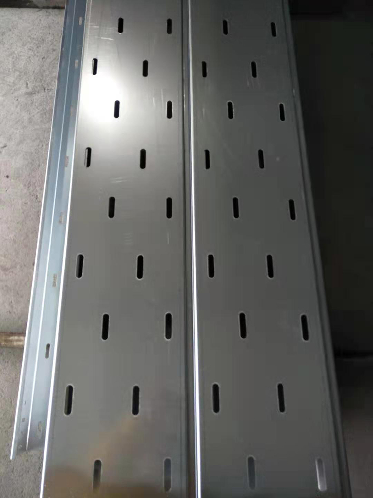 直通托盘式桥架在安装上为何能够省心？